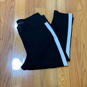 NWNT-Torrid Women’s black & white trousers size 18